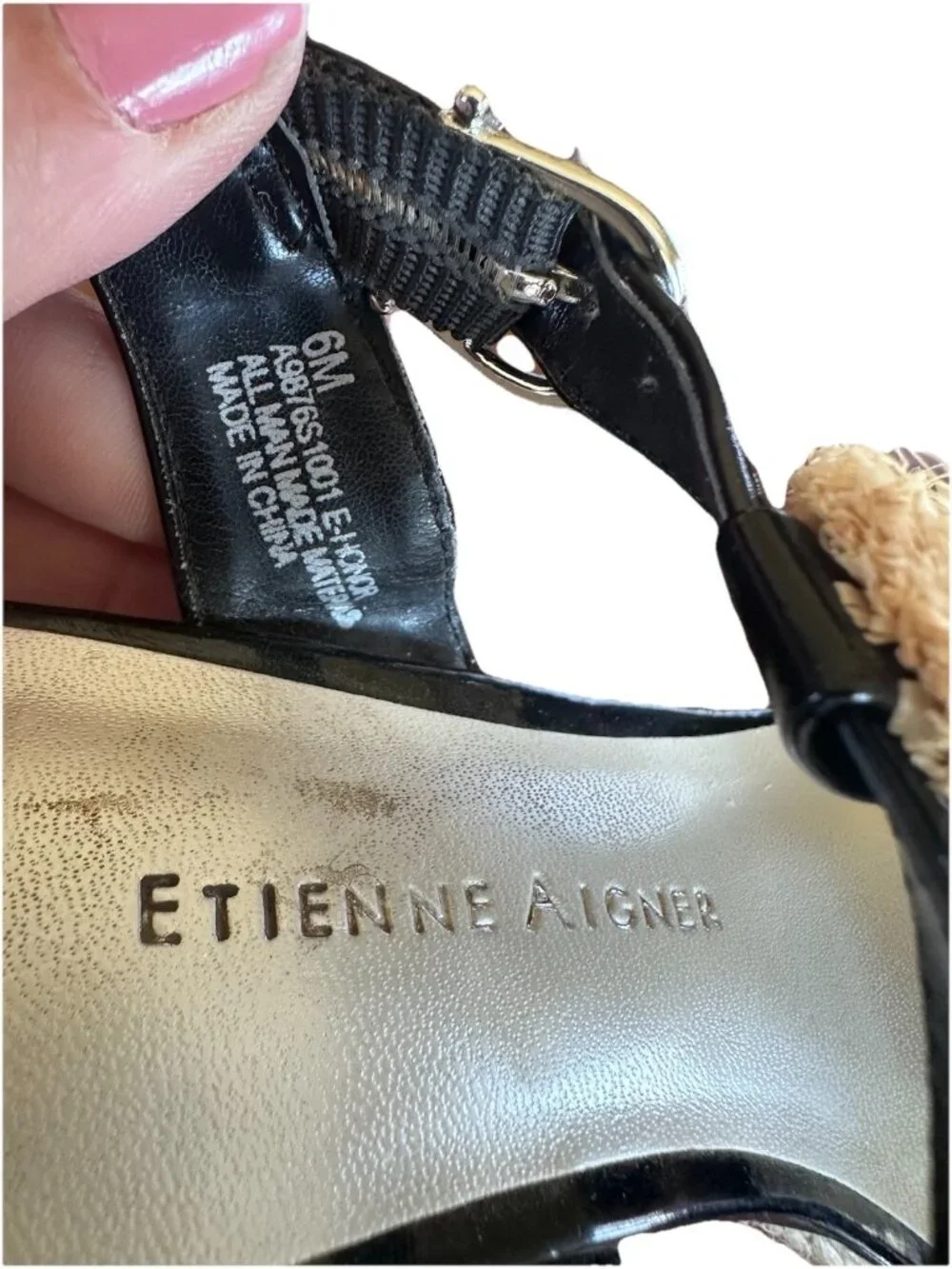 Vintage Etienne Aigner Patent Leather Beachy Floral Sandals Size 6
